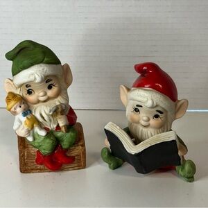 2 HOMCO Vintage Christmas Elves Pixie Figurines Porcelain Santa’s Helpers 5”